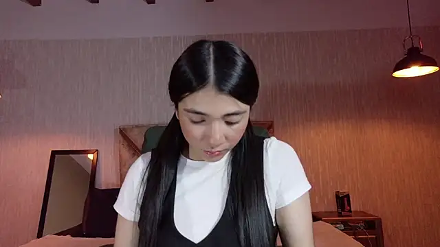 Aurora jones11 online show from October 16, 3:40 am