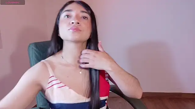 Aurora jones11 online show from October 29, 4:04 am