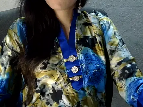 Neha Sharma1 online show from October 6, 1:08 pm