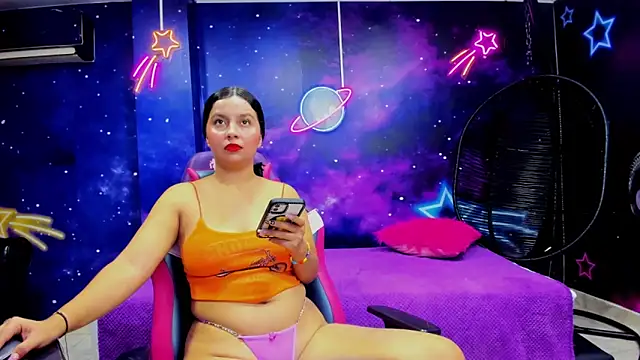 Thalia Cortea online show from November 12, 3:18 am