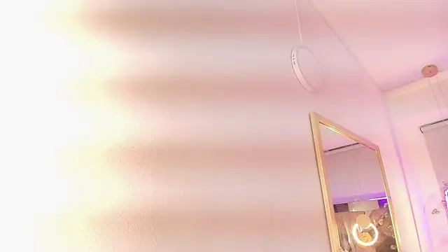 Snapshot of alaska__williams__ chatting on October 23, 10:52 pm alaska williams online show from October 23, 10:52 pm