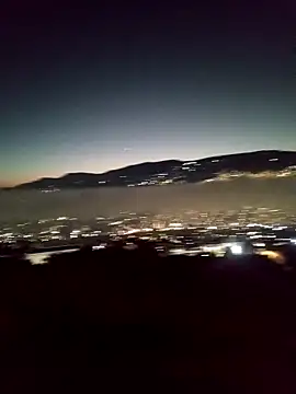 Snapshot of DebutingPathway chatting on October 24, 10:11 am DebutingPathway online show from October 24, 10:11 am