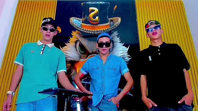 Dante Brown1  online show from October 13, 9:04 pm