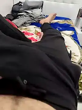 Yazaza1999 online show from October 28, 2:31 pm