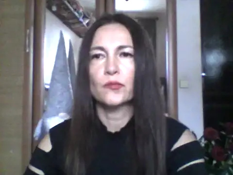 Cyreluna online show from November 4, 12:15 pm