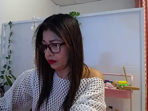 Snapshot of Manuela_lara_ chatting on October 10, 3:00 pm Manuela lara online show from October 10, 3:00 pm