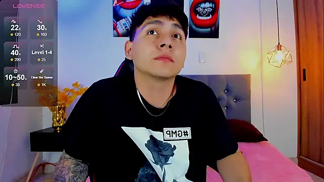 Nicolas James Sc online show from November 30, 1:15 pm