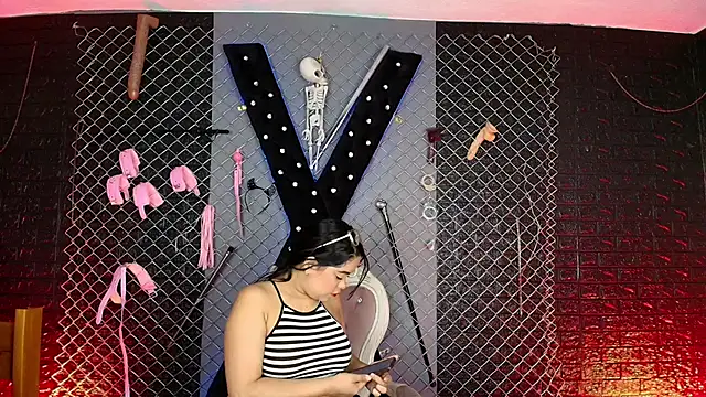 Mr Alejandra bdsm online show from November 25, 7:36 pm