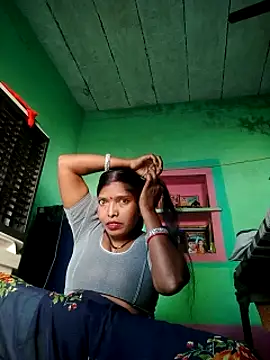 Jivika Jaiswal online show from September 24, 3:21 am