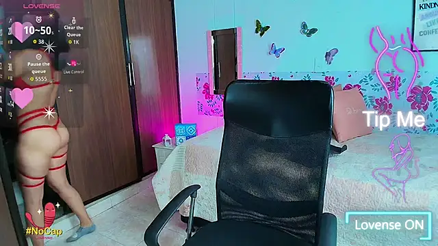 EmilyCoy  online show from September 14, 3:16 am