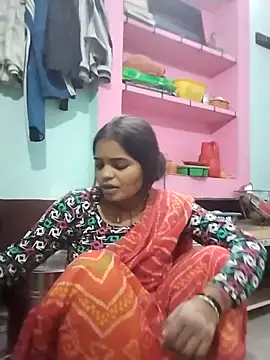 Snapshot of Bebo_Sweety143 chatting on November 13, 4:22 am Bebo Sweety143 online show from November 13, 4:22 am