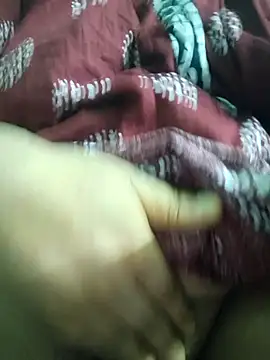 Snapshot of desi_boudi87 chatting on September 9, 4:45 am desi boudi87 online show from September 9, 4:45 am