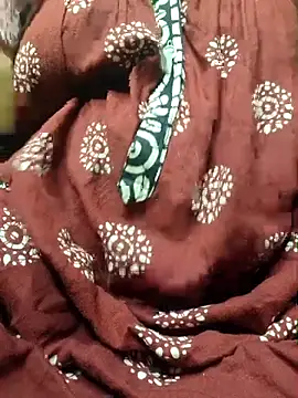 Snapshot of desi_boudi87 chatting on October 5, 6:06 pm desi boudi87 online show from October 5, 6:06 pm