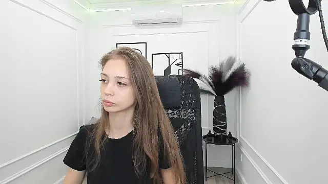 EmilyGraydis online show from September 25, 11:14 am