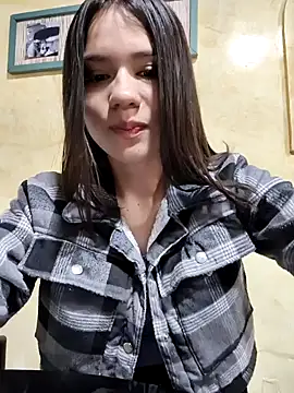 CHARLOTTE  05 online show from September 10, 12:27 pm