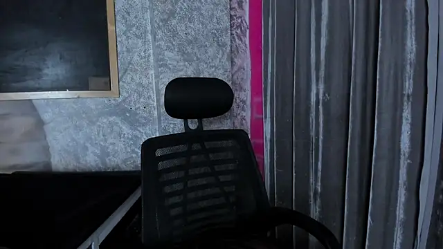 Zairaa Fox online show from November 27, 7:27 pm