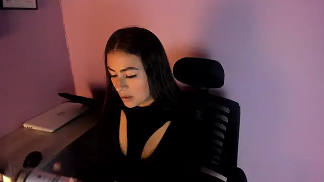 Zairaa Fox online show from November 28, 7:16 pm