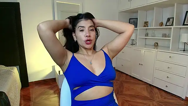 nina moen online show from September 24, 1:53 am