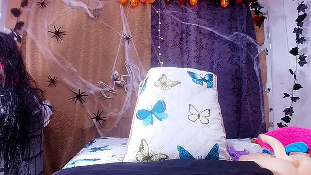 sweegirl69 online show from October 15, 11:54 am