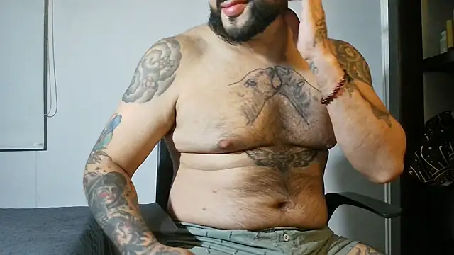 DaddyBear   online show from September 16, 12:44 am