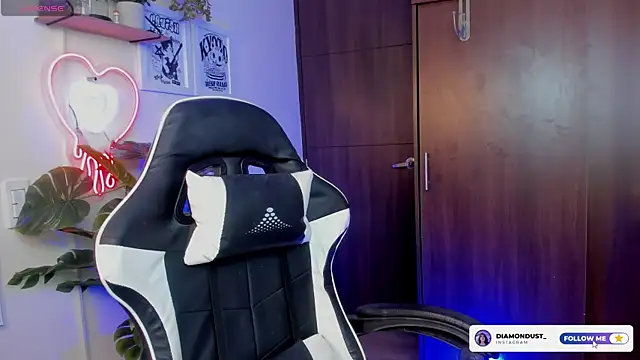 diamond dustt online show from September 13, 9:36 pm