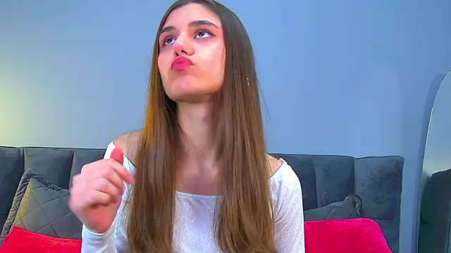 Snapshot of ArianaAllens chatting on November 25, 6:24 am ArianaAllens online show from November 25, 6:24 am