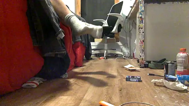 edger4lif3 online show from September 29, 7:57 am