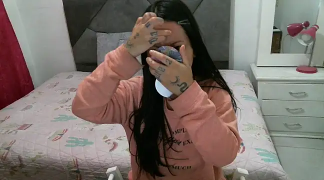 Taylormegan online show from March 19, 2:13 pm