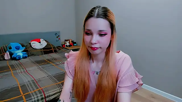 Kitten Alissa online show from October 7, 6:38 pm