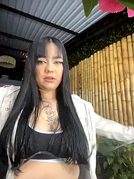 jasmincollin  online show from October 31, 1:28 am