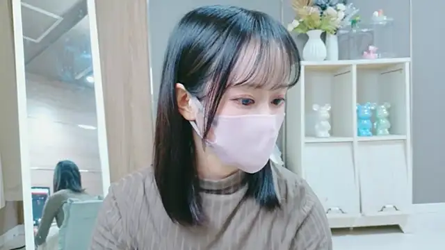 Kurumi chan  online show from October 18, 6:37 am