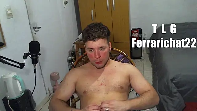 Snapshot of ferrari1996 chatting on September 24, 5:44 am ferrari1996 online show from September 24, 5:44 am