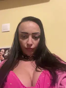 Snapshot of bbadies chatting on December 17, 8:26 pm bbadies online show from December 17, 8:26 pm