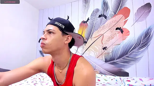 Mycandyfor You online show from November 7, 6:52 pm