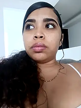 MadissonRizz online show from November 28, 7:49 pm