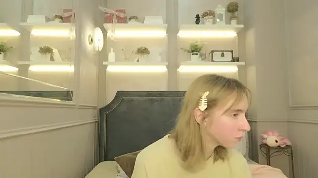 Beverly Gomes online show from September 15, 6:57 am