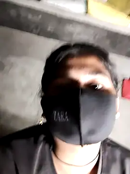 Snapshot of Janvi_Jaitly chatting on November 5, 6:19 pm Janvi Jaitly online show from November 5, 6:19 pm