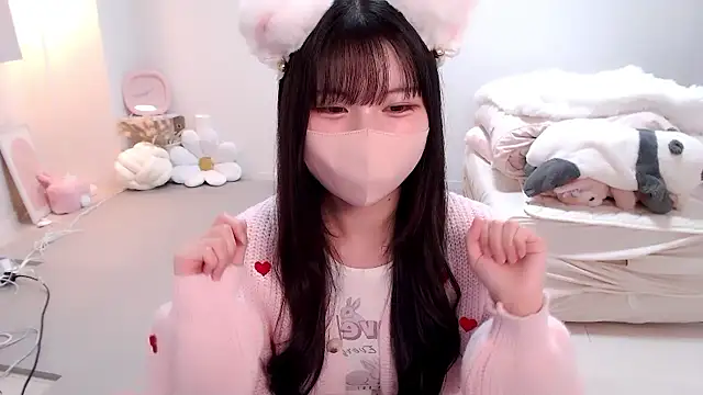 Snapshot of moka-neko chatting on September 21, 11:23 am moka-neko online show from September 21, 11:23 am