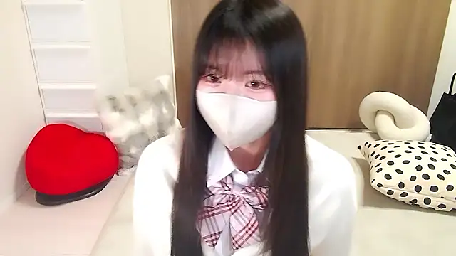 Snapshot of moka-neko chatting on October 16, 11:33 am moka-neko online show from October 16, 11:33 am