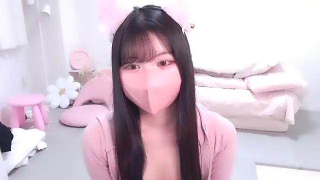 Snapshot of moka-neko chatting on November 2, 11:34 am moka-neko online show from November 2, 11:34 am