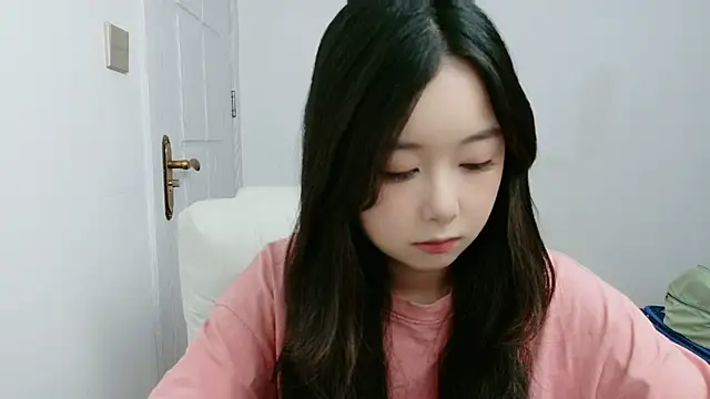 Snapshot of nbhbhu chatting on September 12, 8:25 am nbhbhu online show from September 12, 8:25 am