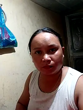 Snapshot of -Kitty-92 chatting on September 20, 11:44 am -Kitty-92 online show from September 20, 11:44 am