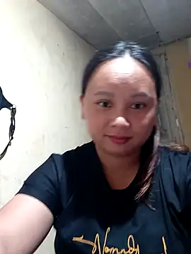 Snapshot of -Kitty-92 chatting on September 30, 1:32 am -Kitty-92 online show from September 30, 1:32 am