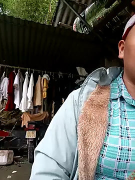 Snapshot of -Kitty-92 chatting on November 1, 3:52 am -Kitty-92 online show from November 1, 3:52 am