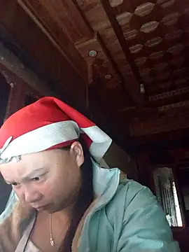 Snapshot of -Kitty-92 chatting on November 4, 10:42 pm -Kitty-92 online show from November 4, 10:42 pm