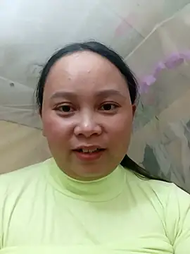 Snapshot of -Kitty-92 chatting on November 23, 1:11 pm -Kitty-92 online show from November 23, 1:11 pm