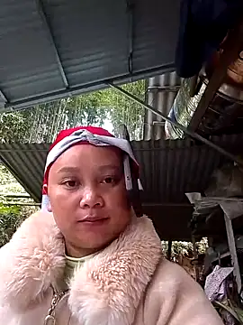 Snapshot of -Kitty-92 chatting on November 24, 1:16 am -Kitty-92 online show from November 24, 1:16 am