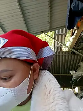 Snapshot of -Kitty-92 chatting on November 25, 7:30 am -Kitty-92 online show from November 25, 7:30 am