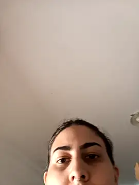 ApenasLys online show from October 25, 6:35 pm