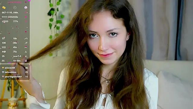 ZeniaBolich online show from October 15, 9:59 pm